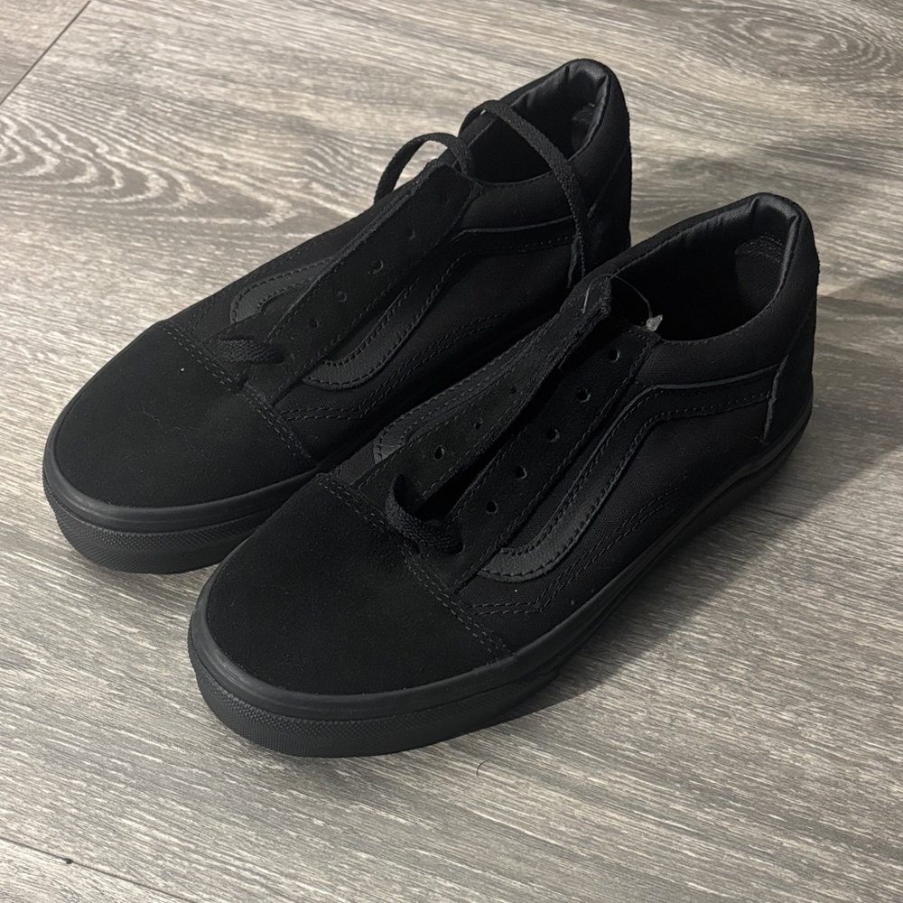 Vans Black Low-Top Sneakers